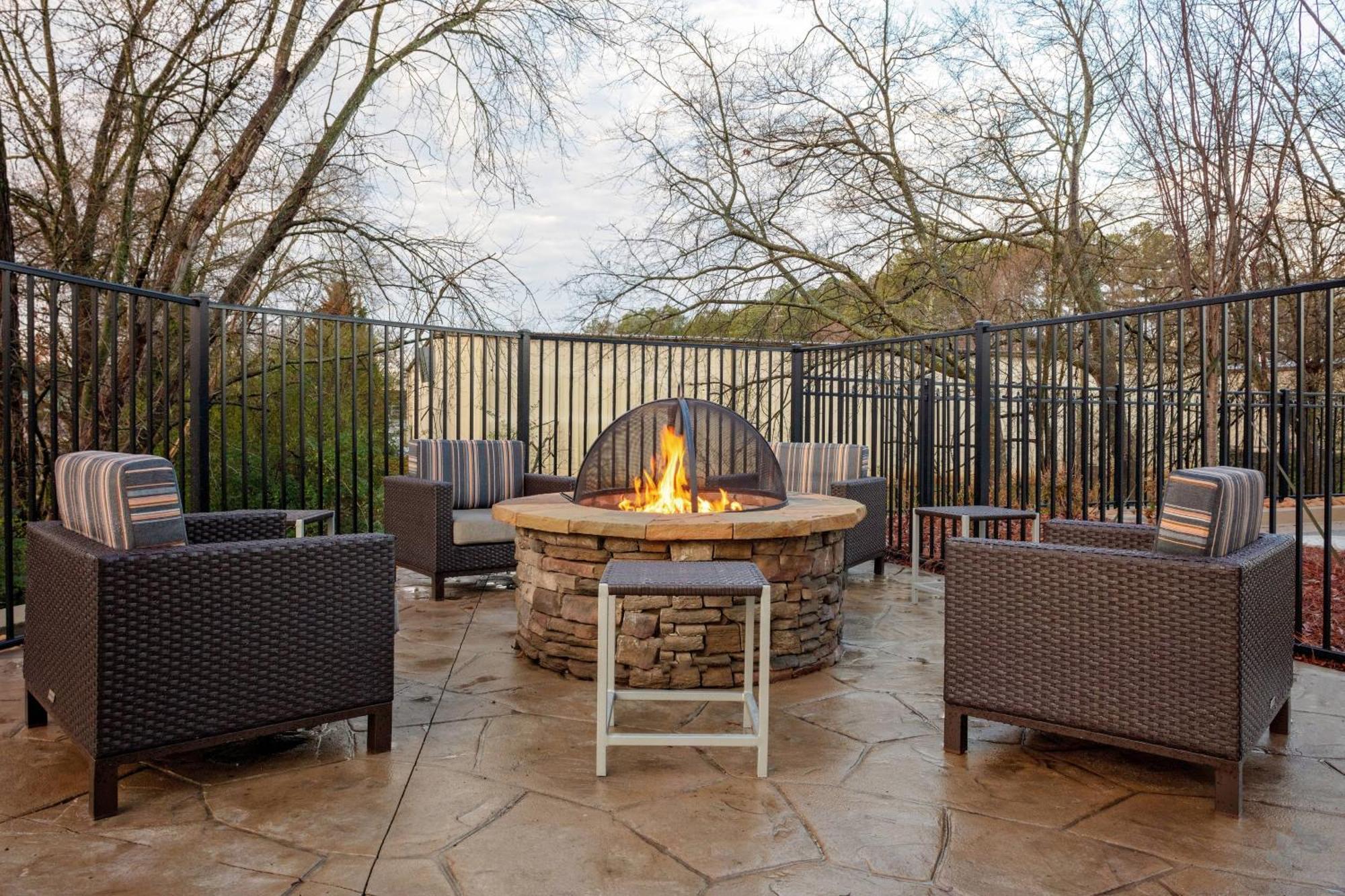 Towneplace Suites By Marriott Gainesville Luaran gambar
